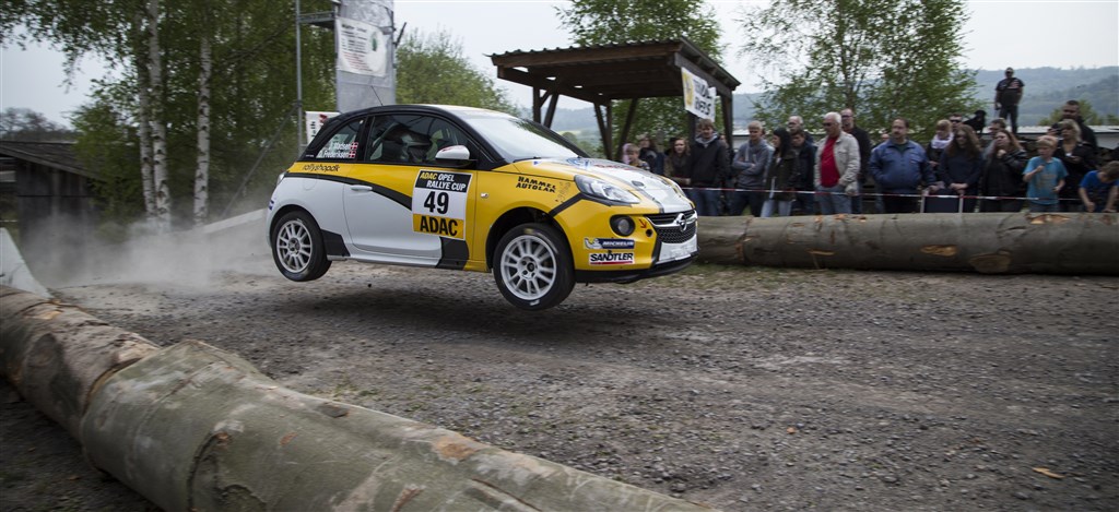 Jacob Madsen og Ole Frederiksen vandt anden afdeling af ADAC Opel Rallye Cup i Stemweder og ligger nu i spidsen for cup’en
(Foto: Opel)